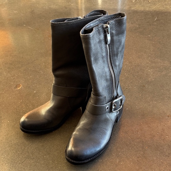 Vince Camuto Shoes - Vince Camuto Grey Leather Boots